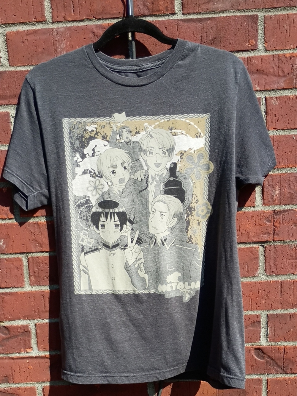 Gray Anime Graphic Short-Sleeve Tee - Unbranded